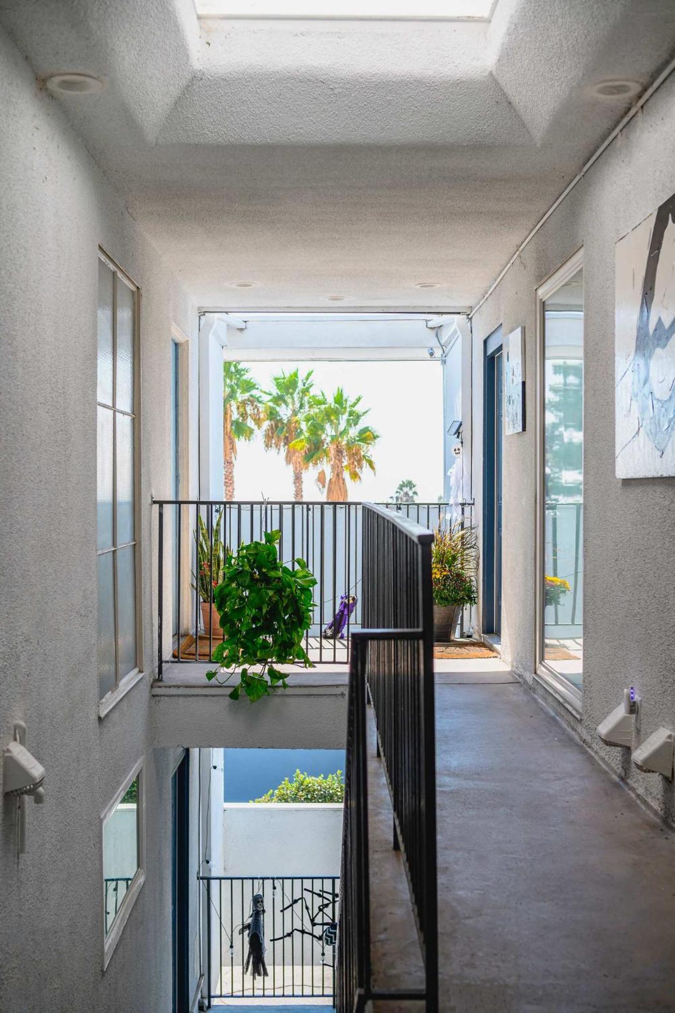 New Renovated 2B2B Apt Self Checkin Free Parking 1 Pasadena Esterno foto