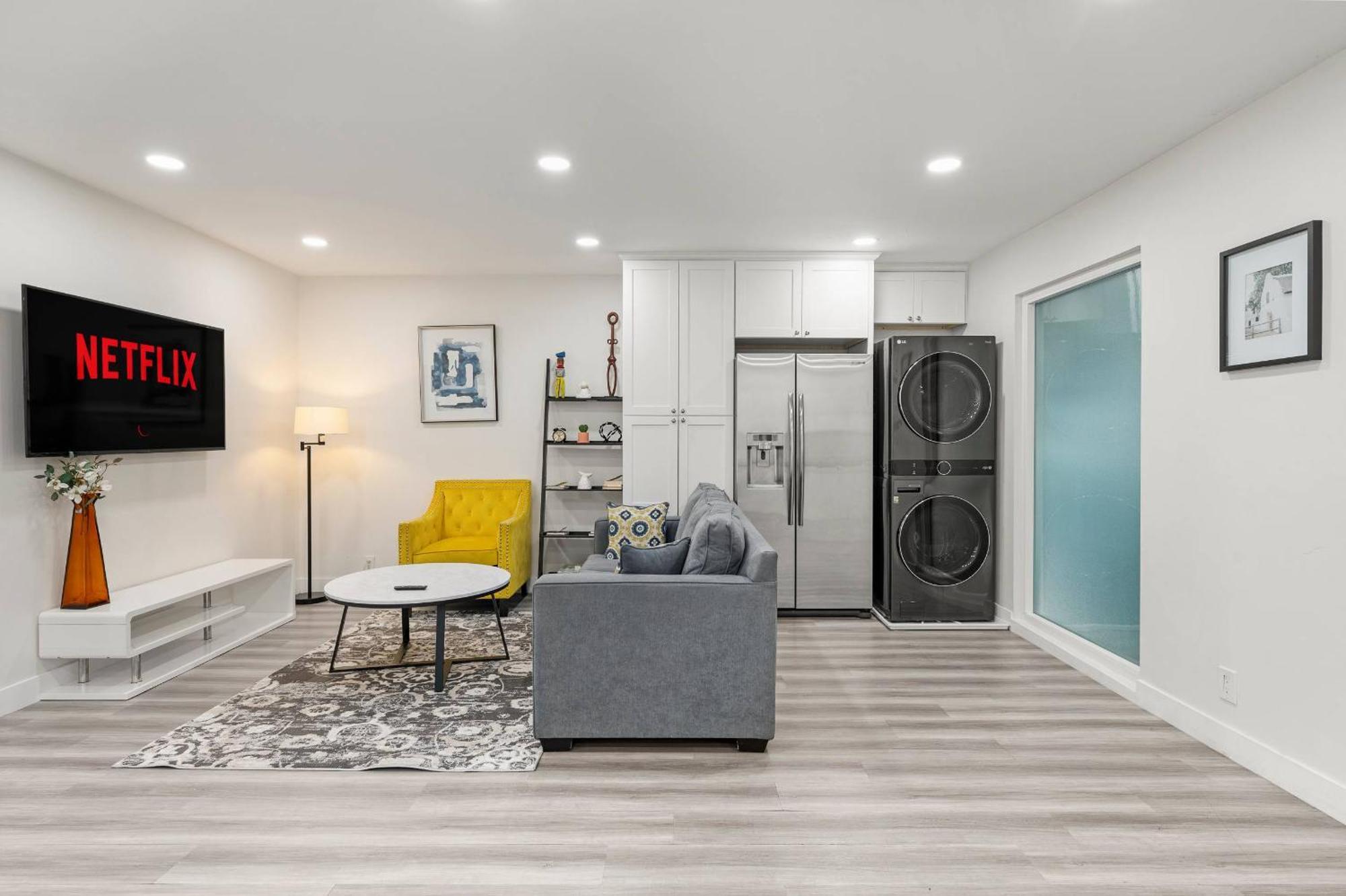 New Renovated 2B2B Apt Self Checkin Free Parking 1 Pasadena Esterno foto