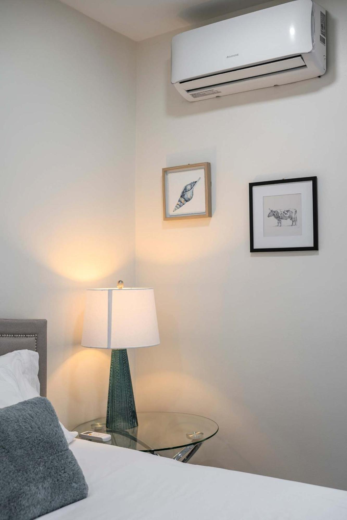 New Renovated 2B2B Apt Self Checkin Free Parking 1 Pasadena Esterno foto